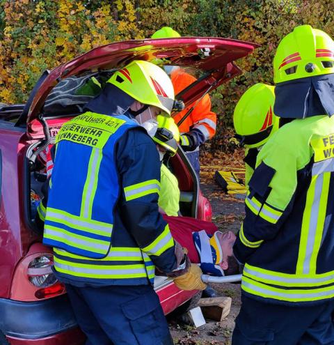 Vierstündiger Einsatzmarathon – Rettungskräfte trainieren die Zusammenarbeit